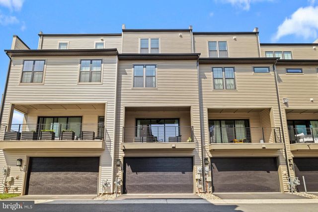 22244 PHILANTHROPIC DR, Ashburn, VA 20148