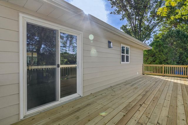 305 2nd Street, Grundy Center, IA 50638