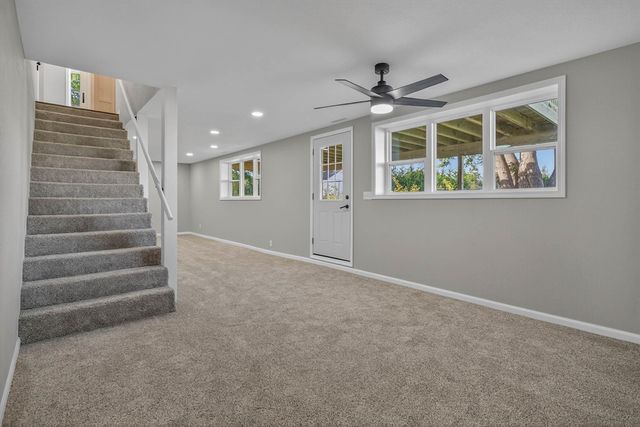 305 2nd Street, Grundy Center, IA 50638