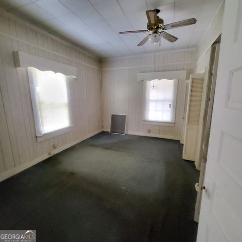 609 S 11TH Avenue, Lanett, AL 36863