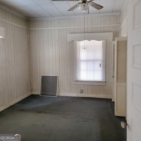 609 S 11TH Avenue, Lanett, AL 36863