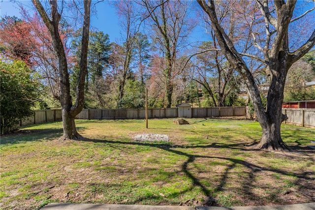 2167 Kilarney Road, Decatur, GA 30032