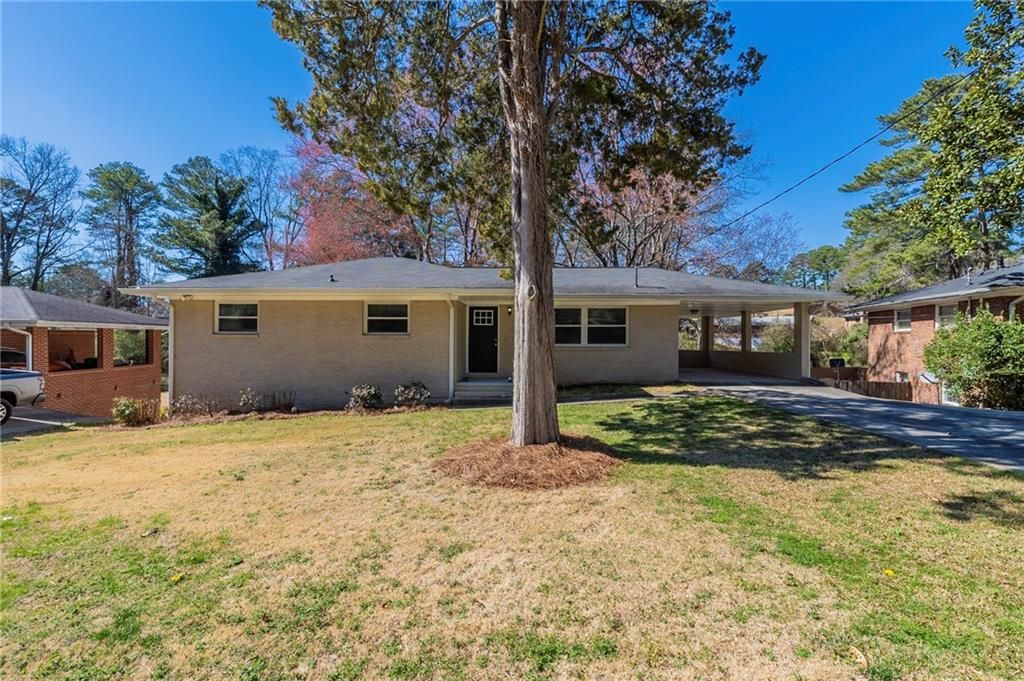 2167 Kilarney Road, Decatur, GA 30032