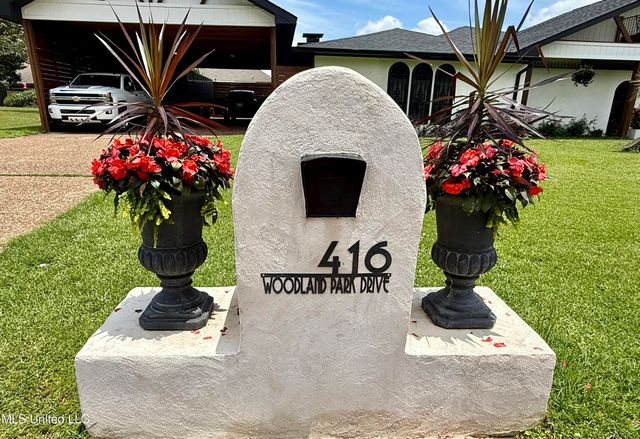 416 Woodland Park Drive, Biloxi, MS 39531
