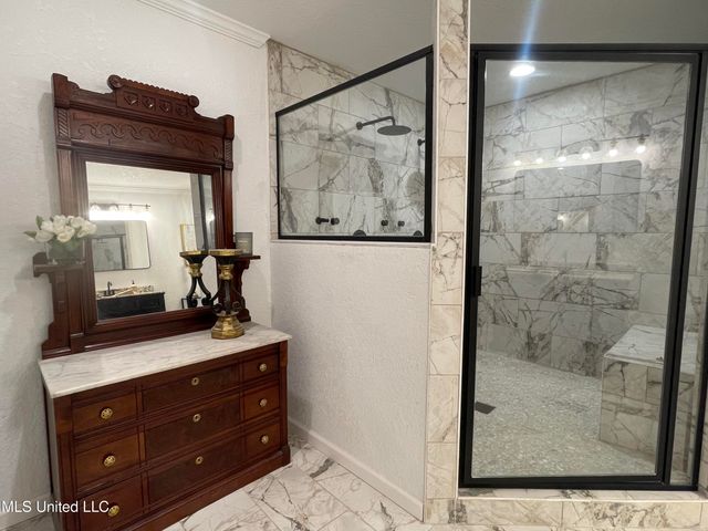 416 Woodland Park Drive, Biloxi, MS 39531
