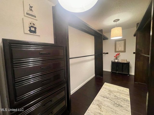 416 Woodland Park Drive, Biloxi, MS 39531
