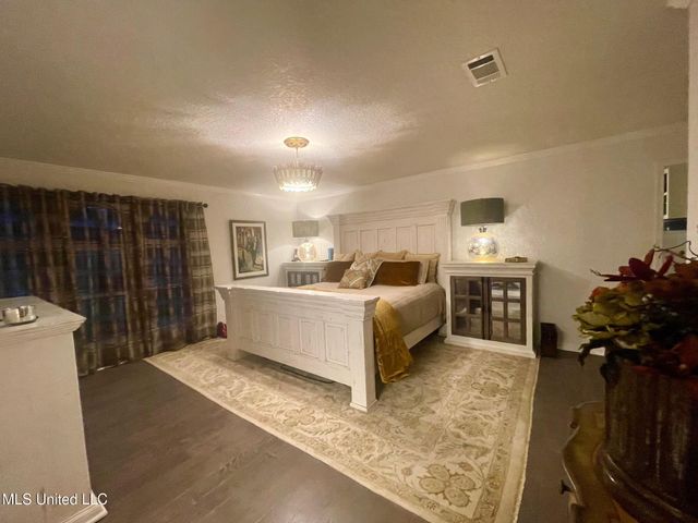 416 Woodland Park Drive, Biloxi, MS 39531