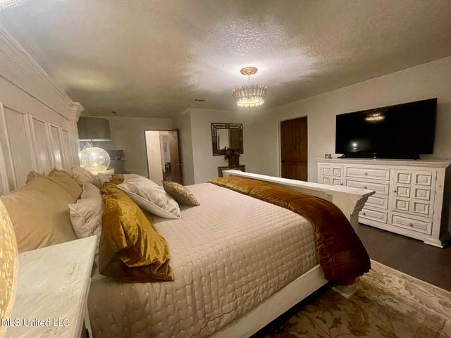 416 Woodland Park Drive, Biloxi, MS 39531
