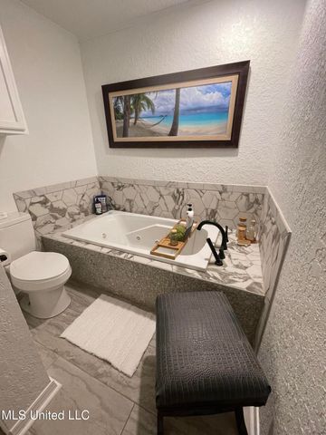 416 Woodland Park Drive, Biloxi, MS 39531