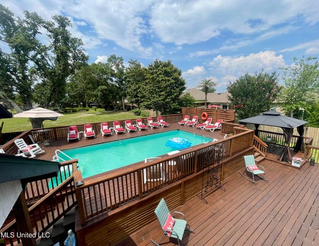 416 Woodland Park Drive, Biloxi, MS 39531