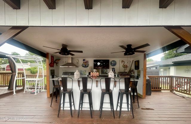 416 Woodland Park Drive, Biloxi, MS 39531