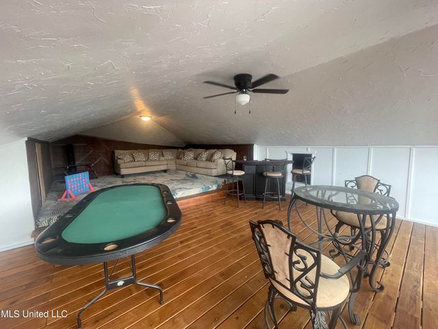 416 Woodland Park Drive, Biloxi, MS 39531