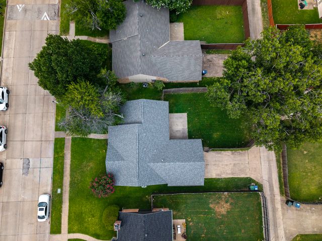 128 Kingsbridge Drive, Garland, TX 75040