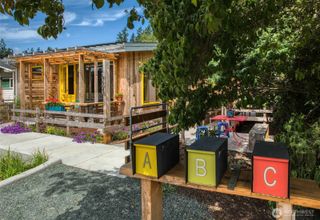 624 A, B & C 2nd Street, Langley, WA 98260