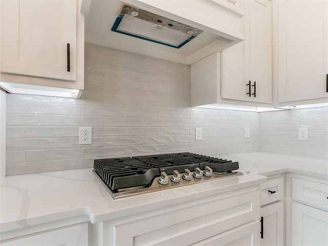 4433 Raymond Lane, Guthrie, OK 73044