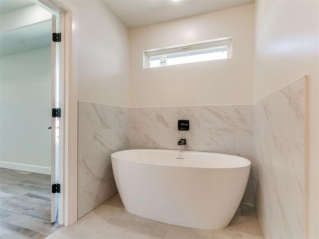4433 Raymond Lane, Guthrie, OK 73044