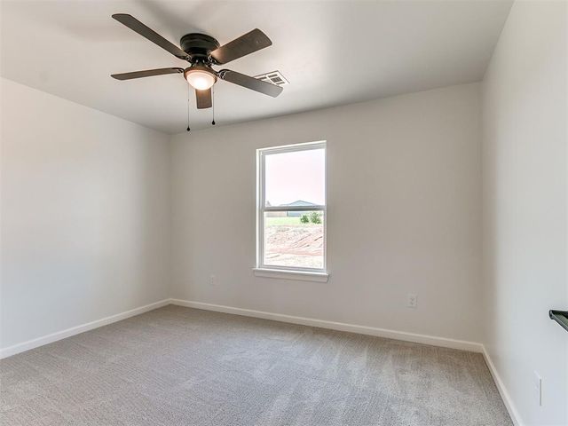 4433 Raymond Lane, Guthrie, OK 73044