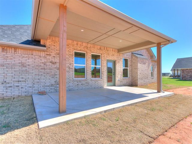 4433 Raymond Lane, Guthrie, OK 73044