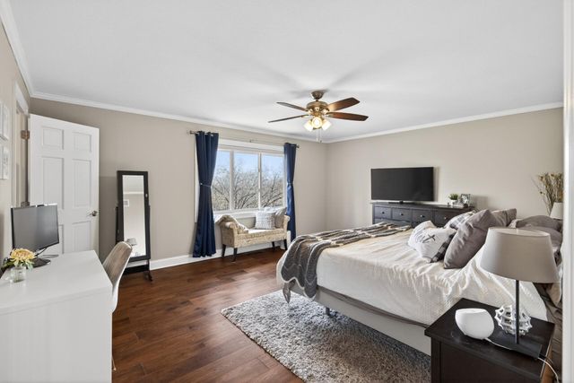 5580 Quinwood Lane N, Plymouth, MN 55442