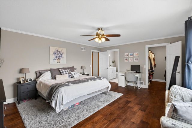 5580 Quinwood Lane N, Plymouth, MN 55442