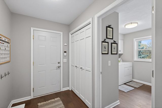 5580 Quinwood Lane N, Plymouth, MN 55442