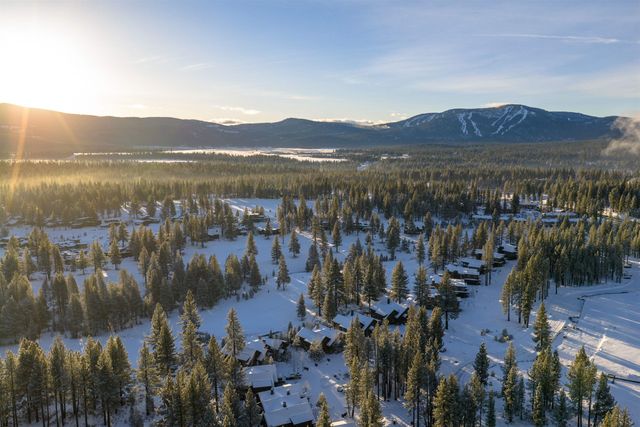 10213 Annies Loop, Truckee, CA 96161