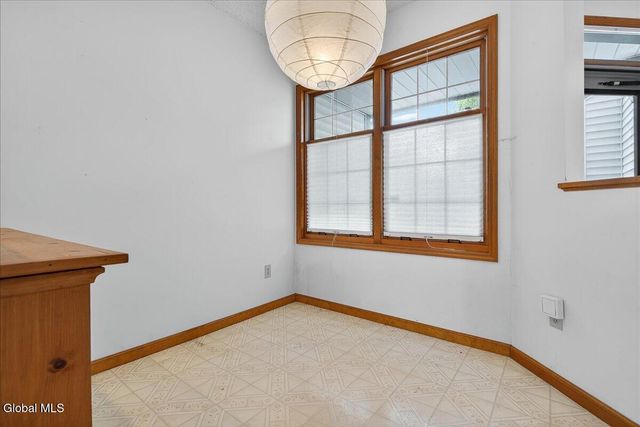 1 Valley View Avenue, East Greenbush, NY 12144