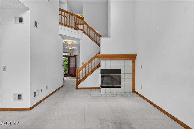 1 Valley View Avenue, East Greenbush, NY 12144