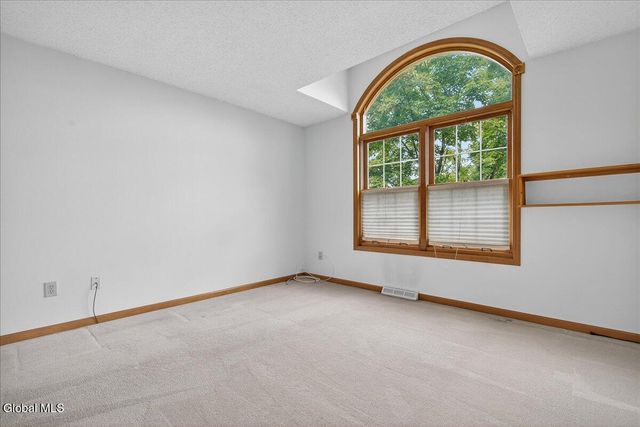 1 Valley View Avenue, East Greenbush, NY 12144