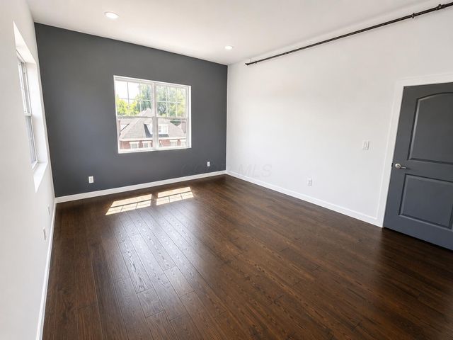27 Wilson Avenue, E, Columbus, OH 43205
