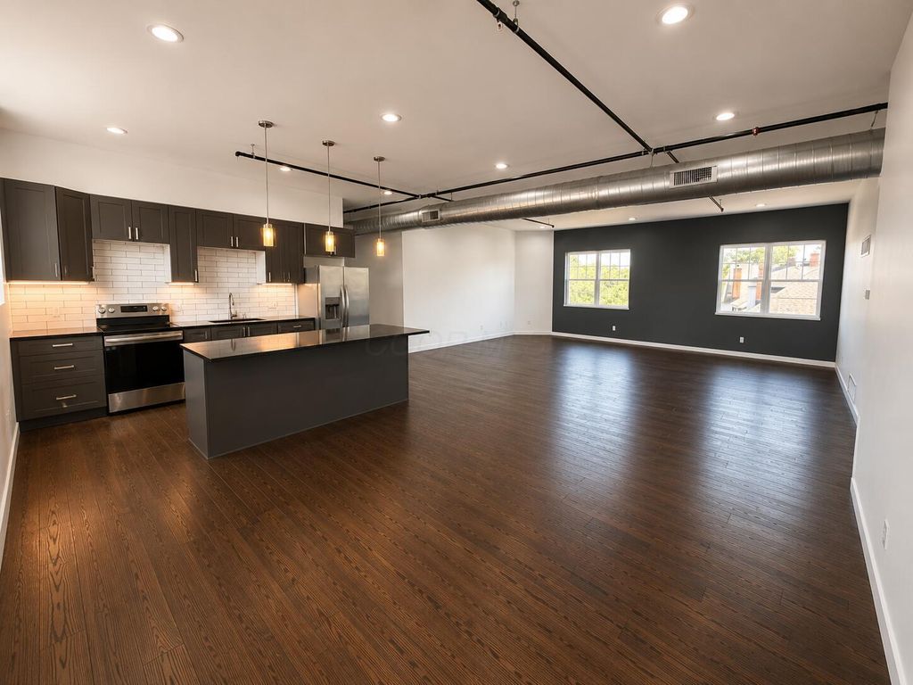 27 Wilson Avenue, E, Columbus, OH 43205