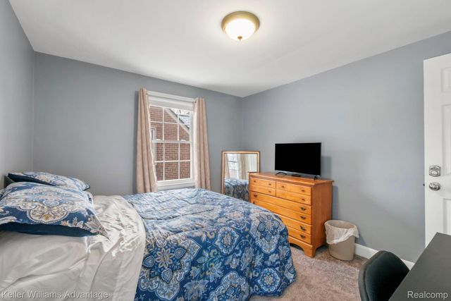 16880 Fielding Street, Detroit, MI 48219