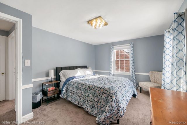 16880 Fielding Street, Detroit, MI 48219