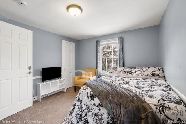 16880 Fielding Street, Detroit, MI 48219