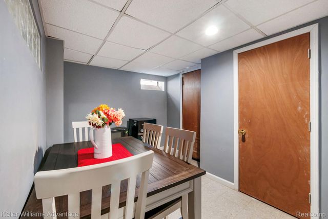 16880 Fielding Street, Detroit, MI 48219