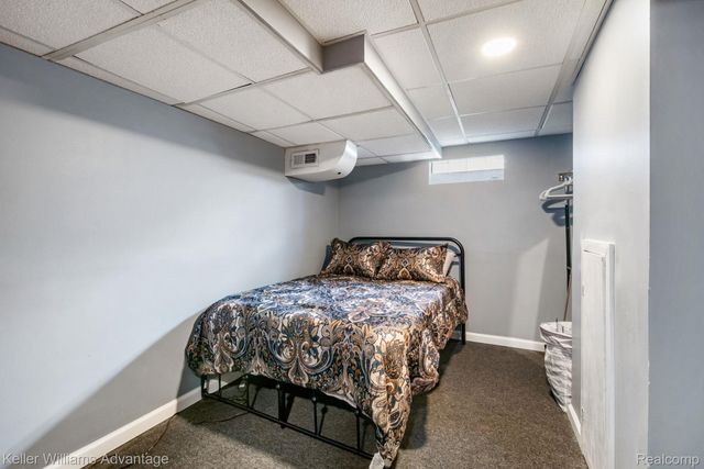 16880 Fielding Street, Detroit, MI 48219