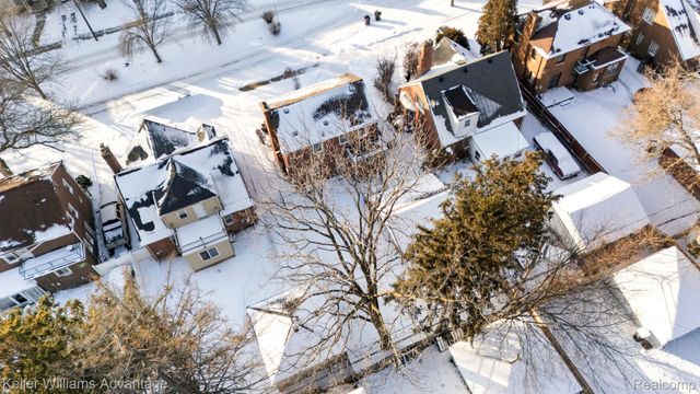 16880 Fielding Street, Detroit, MI 48219