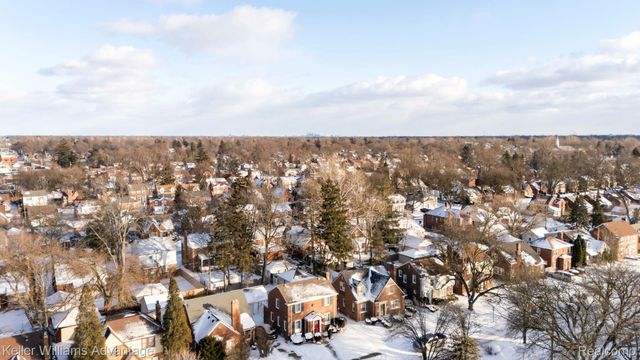 16880 Fielding Street, Detroit, MI 48219