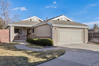 8040 E Dartmouth Avenue 13, Denver, CO 80231