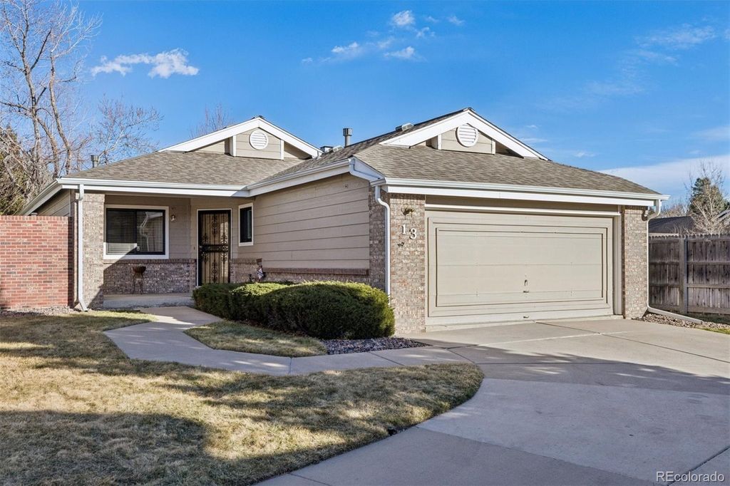 8040 E Dartmouth Avenue 13, Denver, CO 80231