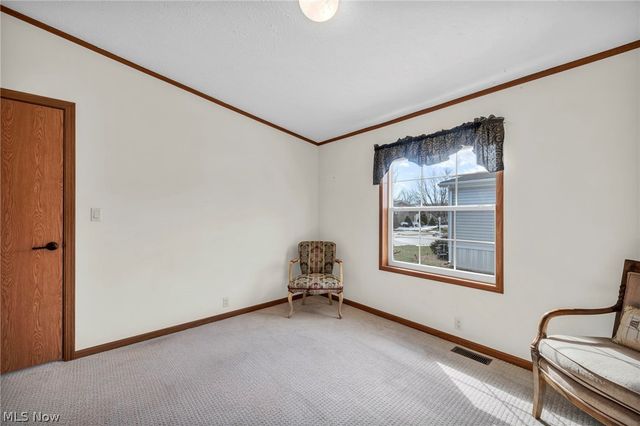 378 Pin Oak, Elyria, OH 44035