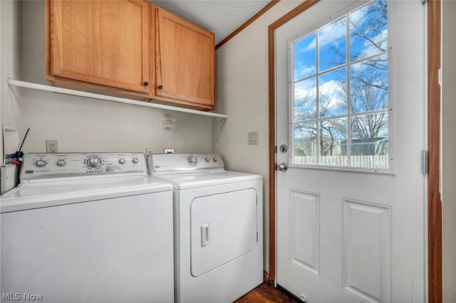 378 Pin Oak, Elyria, OH 44035