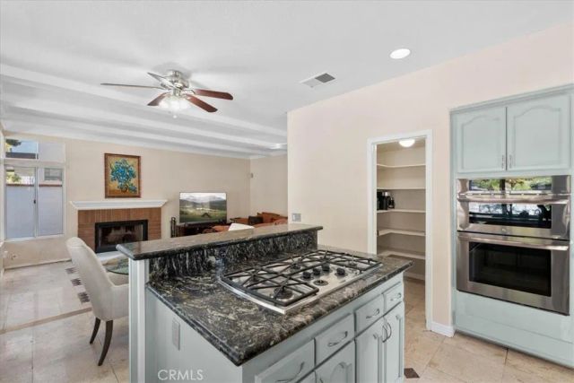 588 Hillsborough, Corona, CA 92879