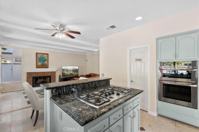 588 Hillsborough, Corona, CA 92879