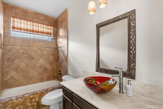588 Hillsborough, Corona, CA 92879