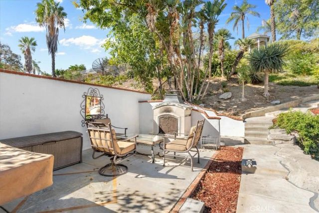 588 Hillsborough, Corona, CA 92879