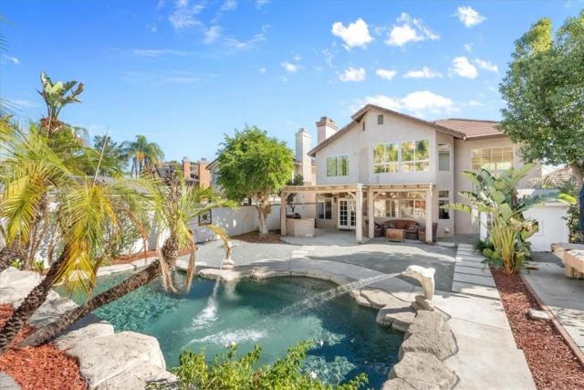 588 Hillsborough, Corona, CA 92879