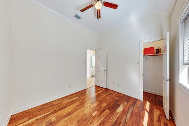 402 Bay Bridge Drive, Sugar Land, TX 77478