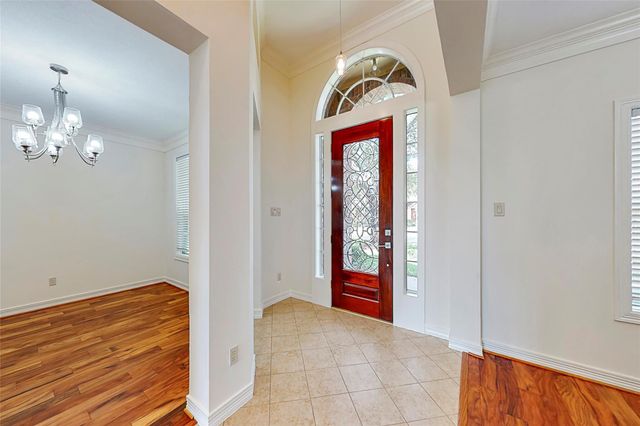402 Bay Bridge Drive, Sugar Land, TX 77478
