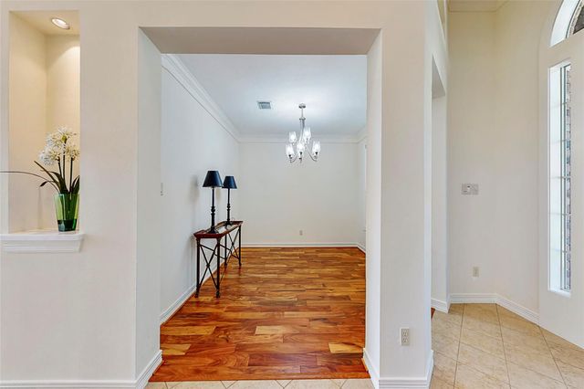 402 Bay Bridge Drive, Sugar Land, TX 77478